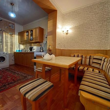 Квартира с видом на море Apartment Актау Екстериор снимка