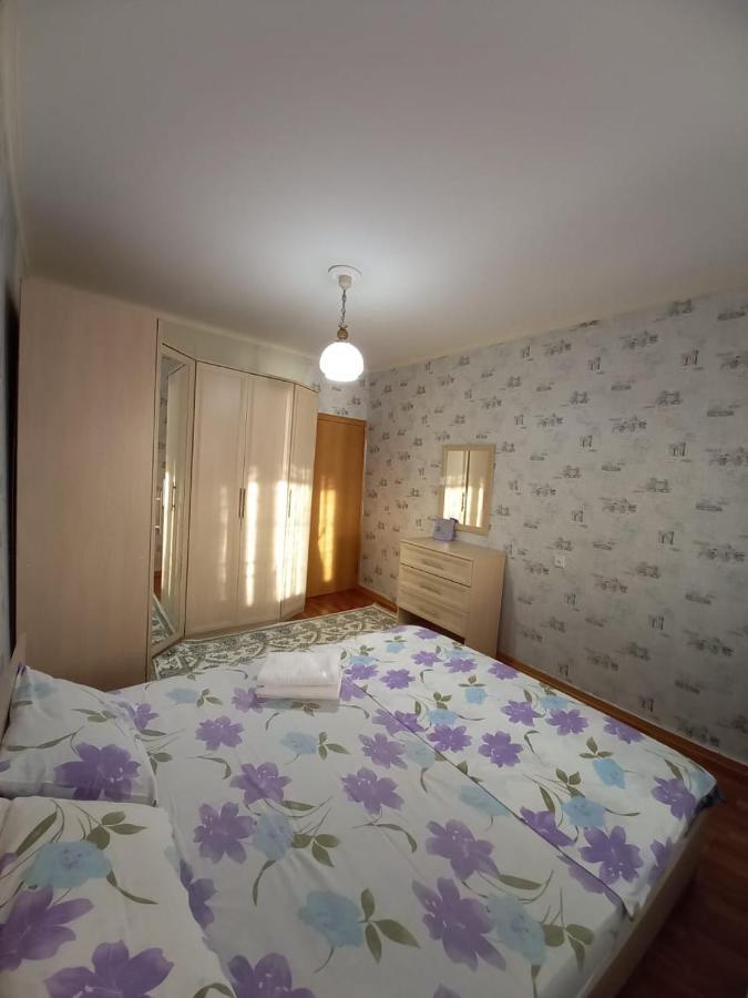 Квартира с видом на море Apartment Актау Екстериор снимка